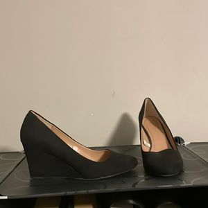 Suede black wedge heels